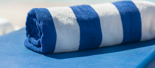 Dive into Savings: A Guide to Washing Pool Towels in the Hospitality Industry